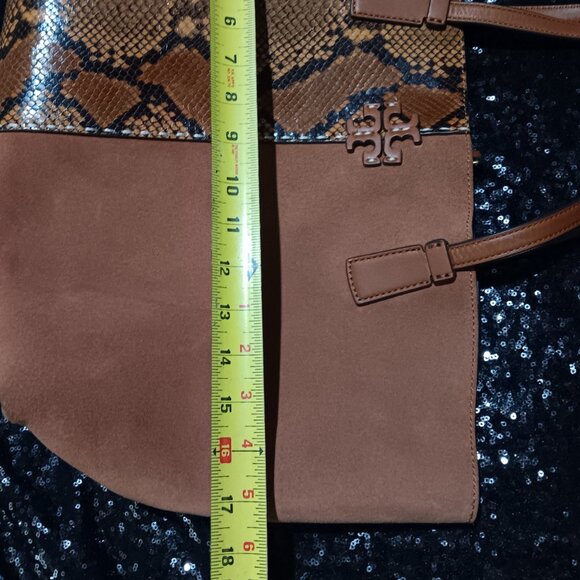 Tory Burch McGraw Tote - Picture 11 of 13